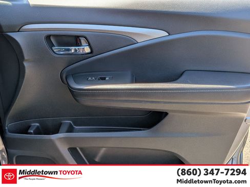 Used 2023 Honda Ridgeline RTL-E image 36