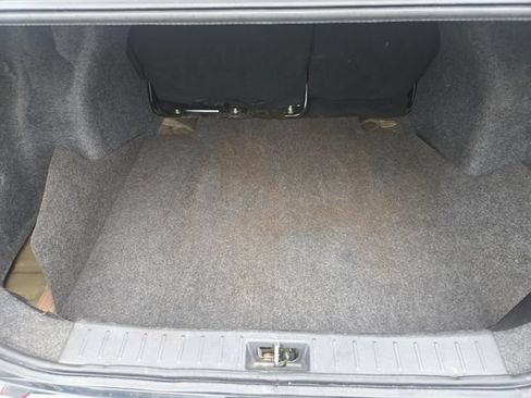 Used 2023 Nissan Versa SV FWD image 30