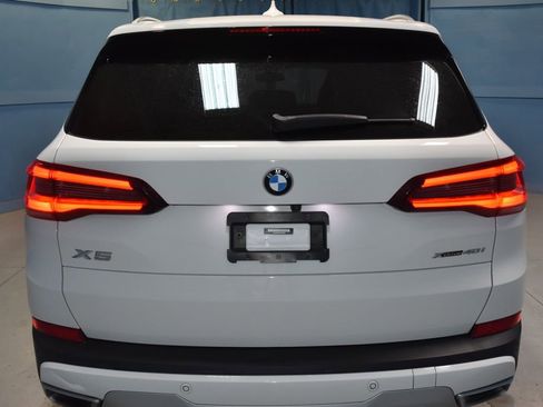 Used 2023 BMW X5 xDrive40i w/ Premium Package image 30