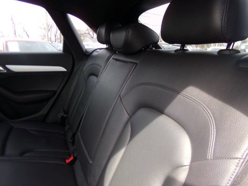 Used 2018 Audi Q3 2.0T Premium image 31