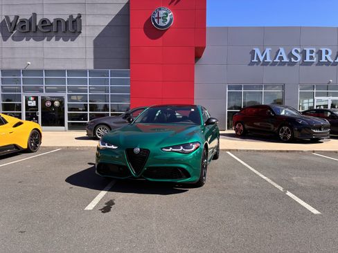New 2025 Alfa Romeo Giulia AWD w/ Driving Assist Package image 1