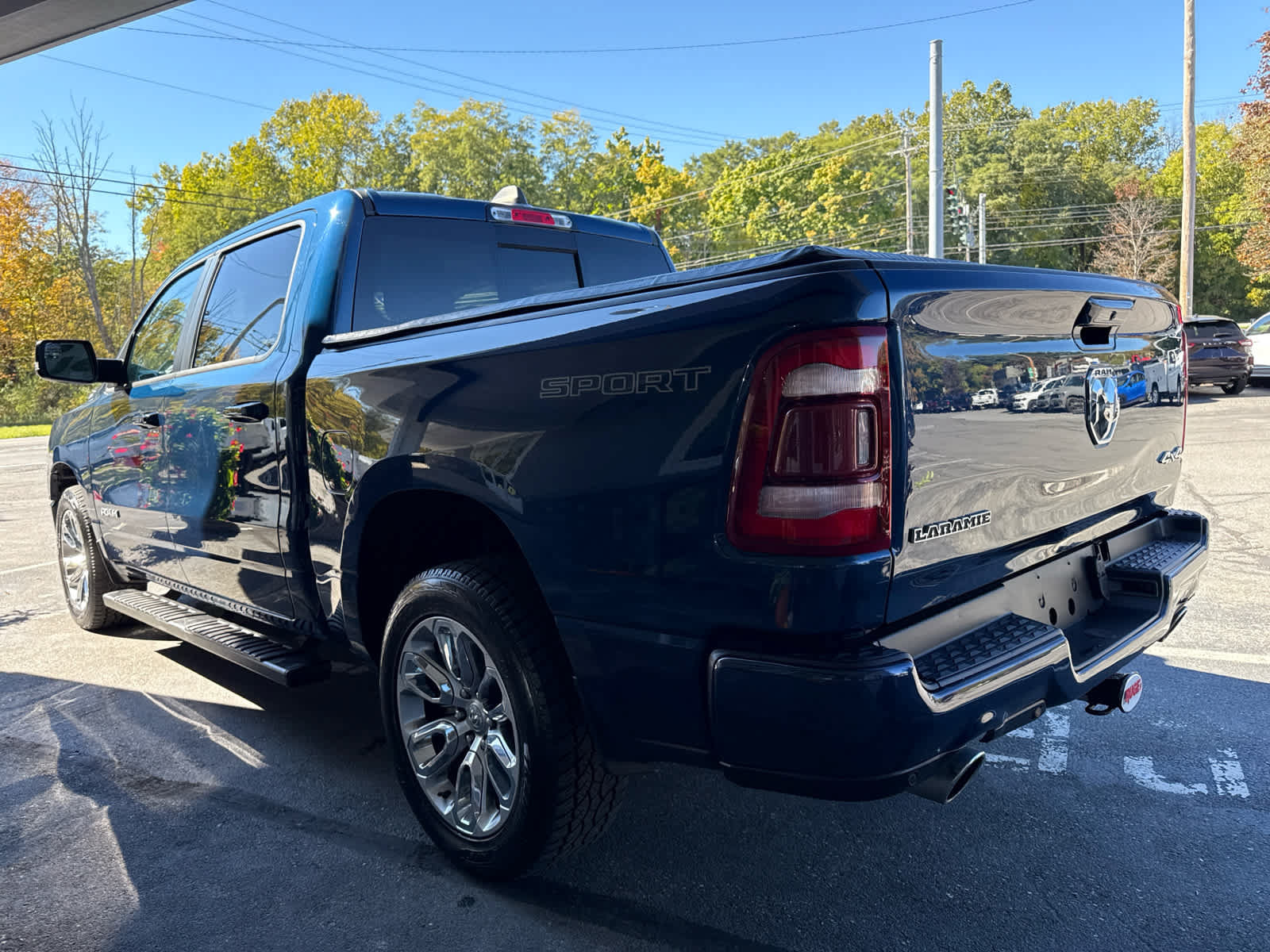 Used 2023 RAM 1500 Laramie AWD/4WD image 6