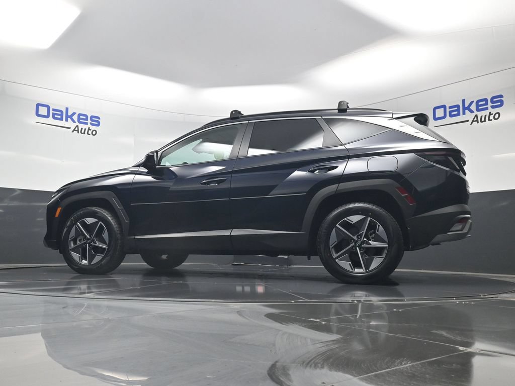Used 2025 Hyundai Tucson SEL AWD/4WD image 42