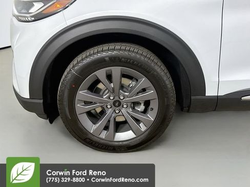 New 2025 Ford Explorer Active w/ Active Comfort Package image 35