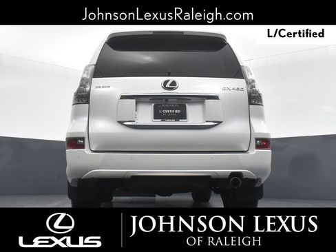 Used 2020 Lexus GX 460 Premium AWD/4WD image 18