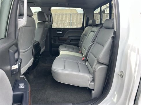 Used 2018 GMC Sierra 1500 SLT image 22