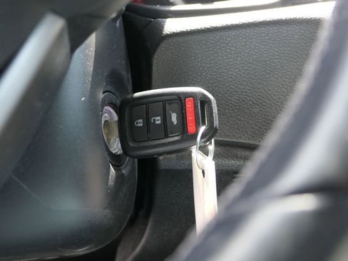 Used 2019 Honda Civic Sport image 18