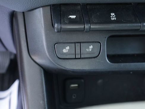 Used 2018 Chevrolet Colorado Z71 AWD/4WD image 42