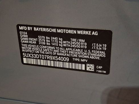 Certified 2024 BMW X4 xDrive30i w/ Premium Package image 22