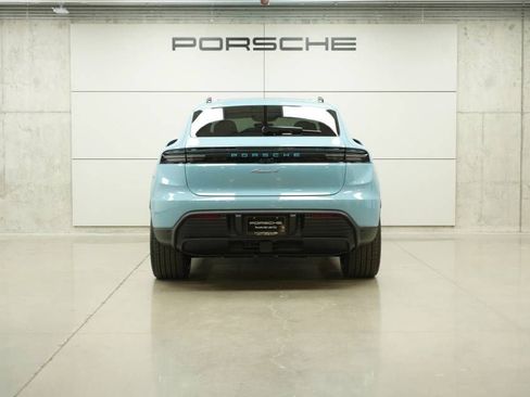 New 2026 Porsche Macan 4 Electric AWD/4WD image 6