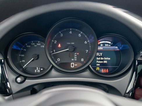 New 2026 Porsche Macan image 15