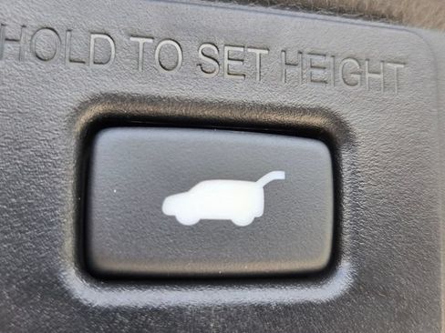 Certified 2025 Acura RDX SH-AWD w/ Advance Package image 15