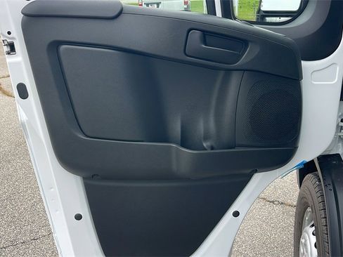 New 2025 RAM ProMaster 2500 image 15
