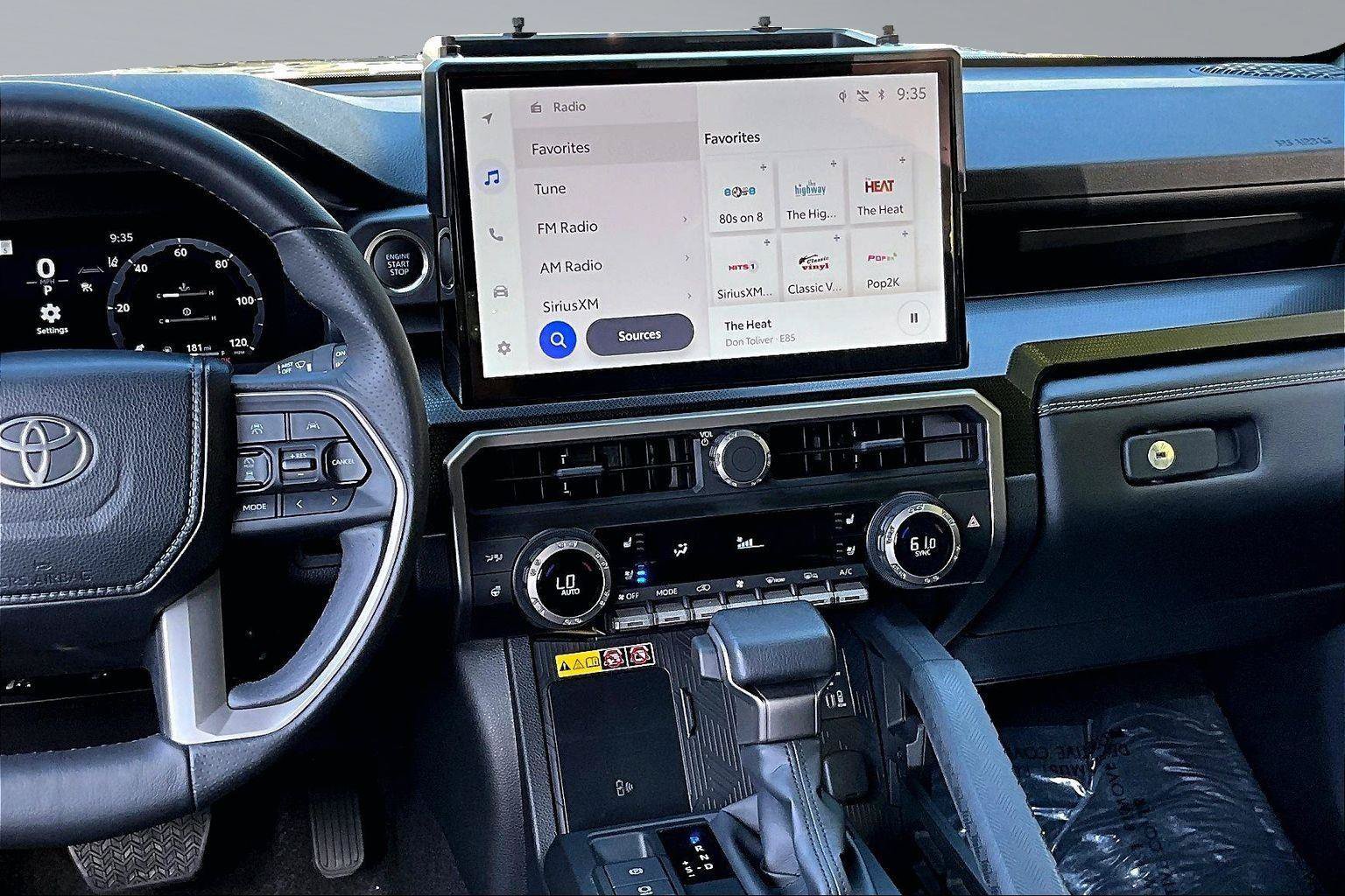 Used 2025 Toyota 4Runner Limited AWD/4WD image 6