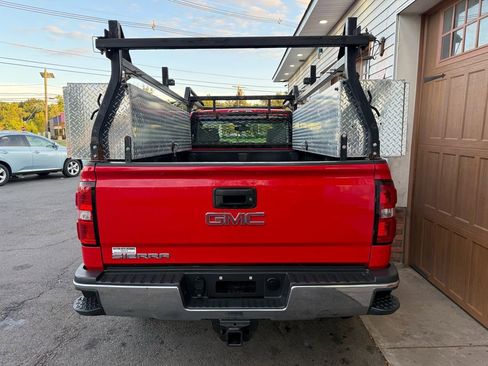 Used 2018 GMC Sierra 2500 2WD Regular Cab image 4