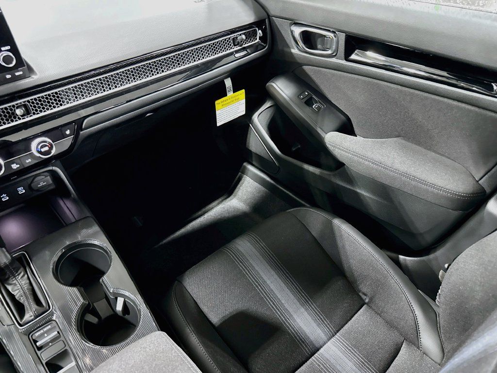 New 2026 Honda Civic Sport image 17