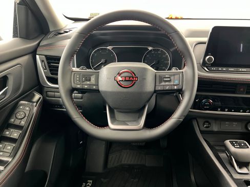 New 2026 Nissan Rogue SV image 12