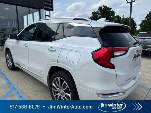 Used 2023 GMC Terrain Denali w/ Denali Premium Package AWD/4WD image 9