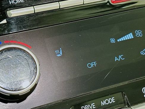 Used 2025 Hyundai Santa Fe SEL FWD image 21