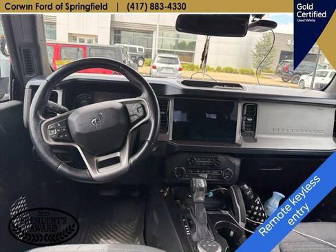 Used 2023 Ford Bronco Outer Banks AWD/4WD image 12