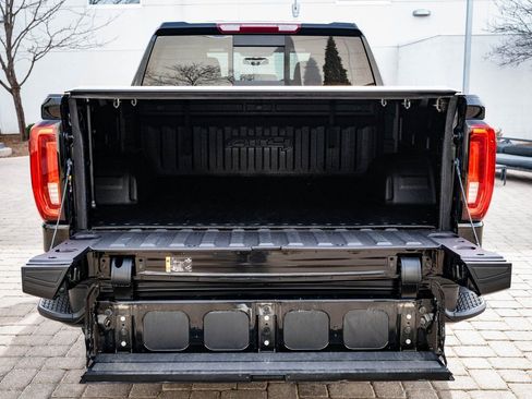 Used 2020 GMC Sierra 1500 AT4 w/ Off-Road Performance Package image 23