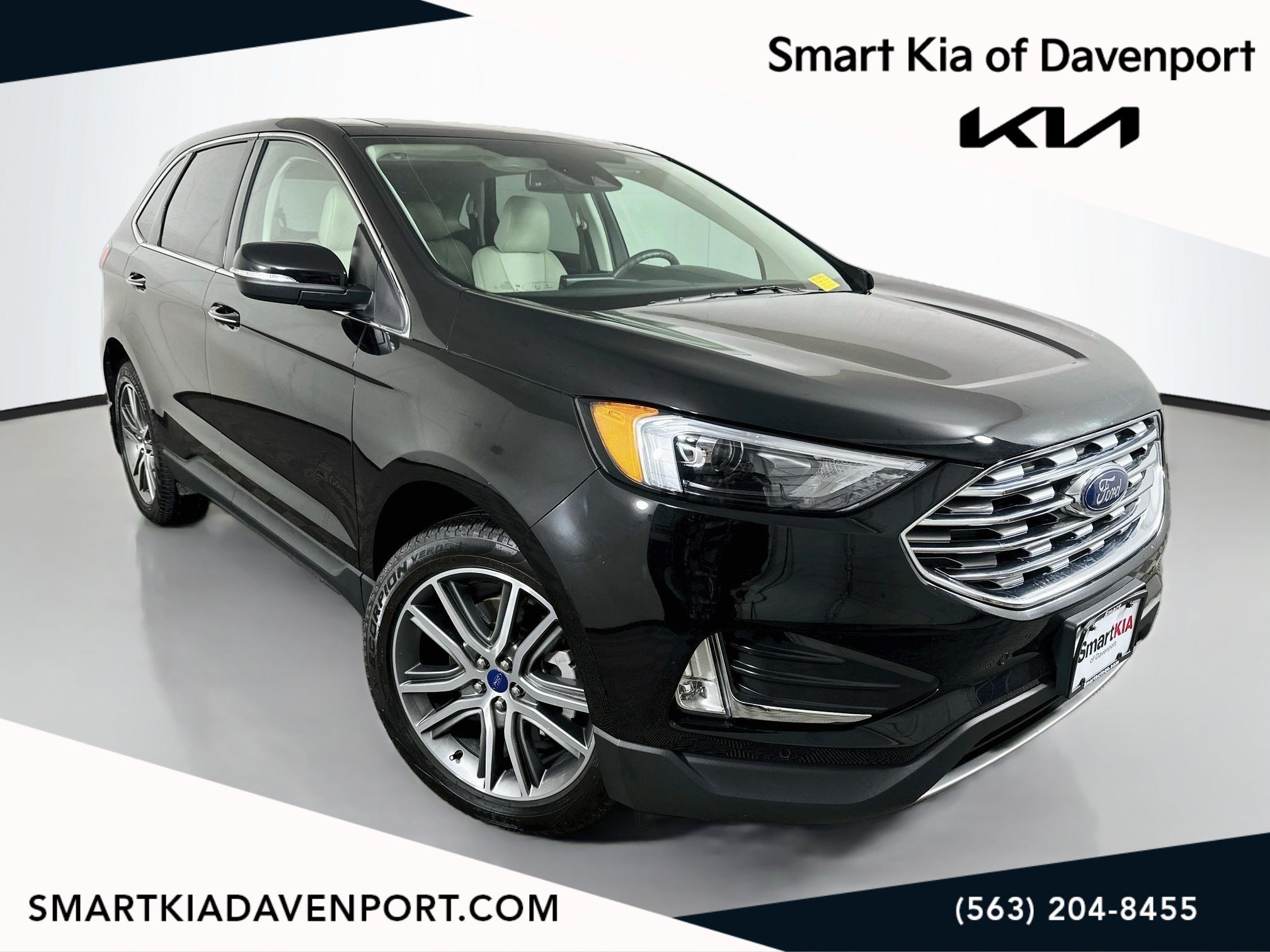 Used 2022 Ford Edge Titanium AWD/4WD image 1