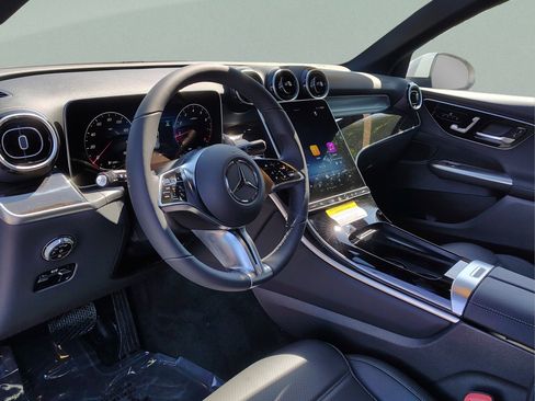 Certified 2026 Mercedes-Benz GLC 300 image 17
