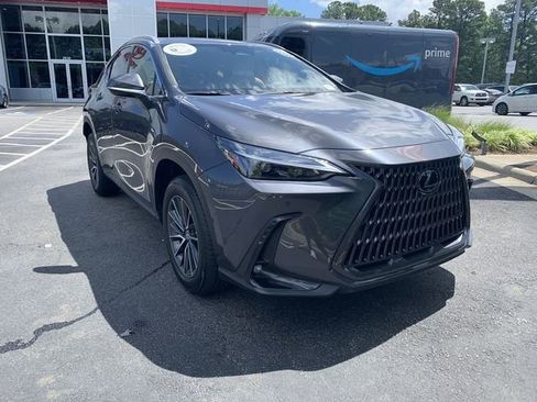 Used 2022 Lexus NX 350 AWD image 2