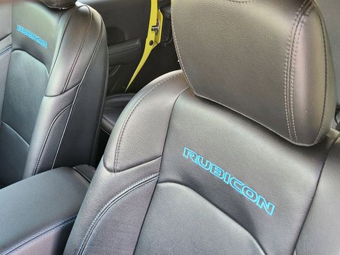 Used 2022 Jeep Wrangler Unlimited Rubicon 4xe w/ Steel Bumper Group image 15