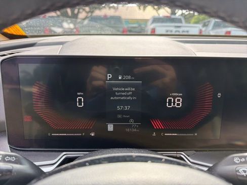 Used 2025 Kia Sorento S w/ Panoramic Sunroof Package image 25