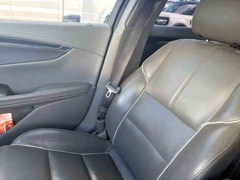 Used 2018 Chevrolet Impala Premier FWD image 5