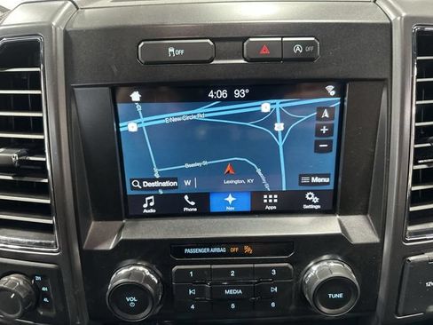 Used 2018 Ford F150 XLT w/ Equipment Group 302A Luxury AWD/4WD image 24