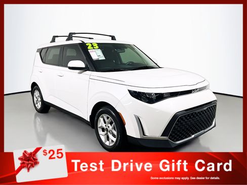 Used 2023 Kia Soul LX w/ Option Group 015 image 1