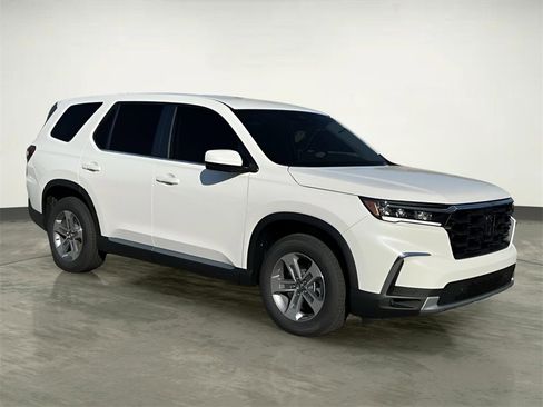 New 2025 Honda Pilot EX-L image 13