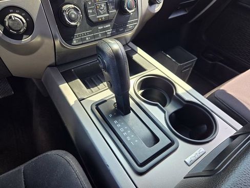 Used 2017 Ford Expedition EL XLT AWD/4WD image 17