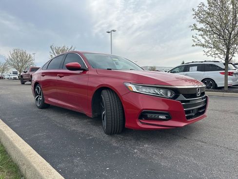 Used 2020 Honda Accord Sport image 11