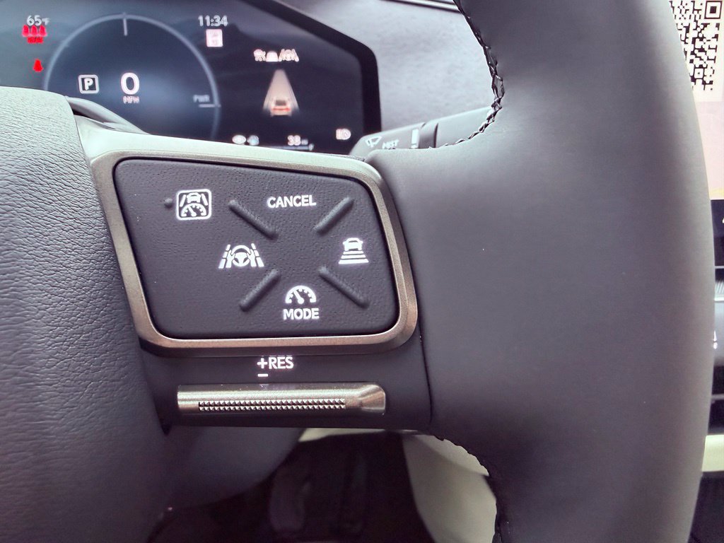 Certified 2026 Lexus ES 350h AWD w/ Cold Area Package image 25