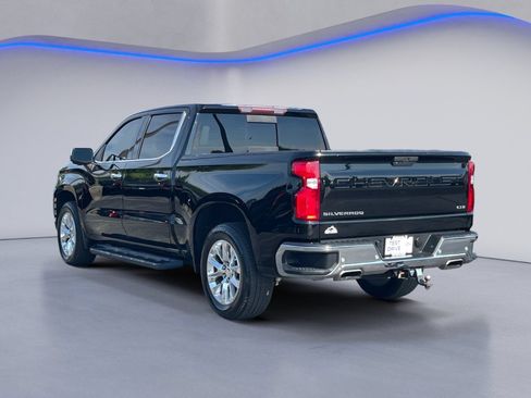 Used 2020 Chevrolet Silverado 1500 LTZ w/ LTZ Plus Package AWD/4WD image 3