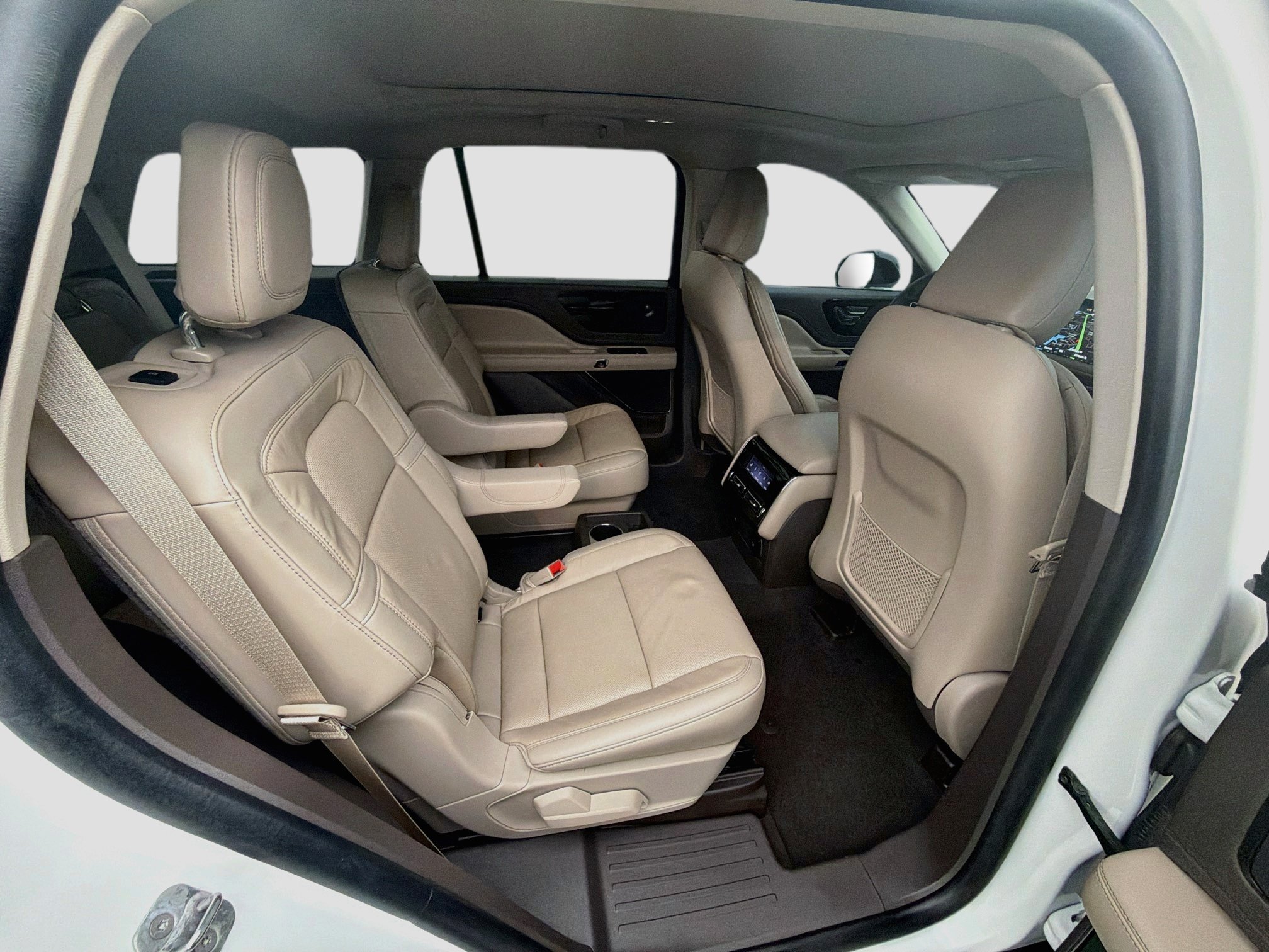 Certified 2023 Lincoln Aviator Reserve w/ Equipment Group 201A RWD image 29