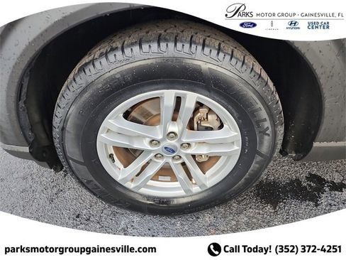 Certified 2021 Ford Explorer XLT w/ Equipment Group 202A image 31