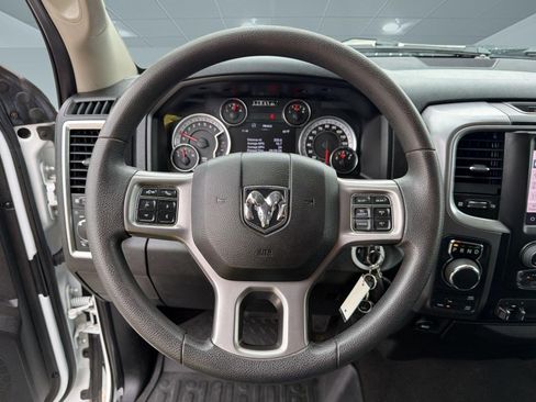 Used 2022 RAM 1500 Classic SLT w/ Electronics Group AWD/4WD image 11
