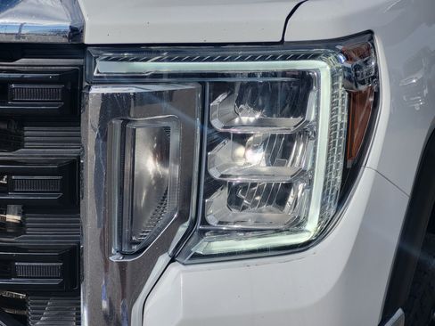 Used 2023 GMC Sierra 3500 Pro w/ Convenience Package AWD/4WD image 8