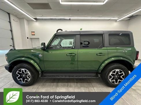 New 2025 Ford Bronco Outer Banks image 14