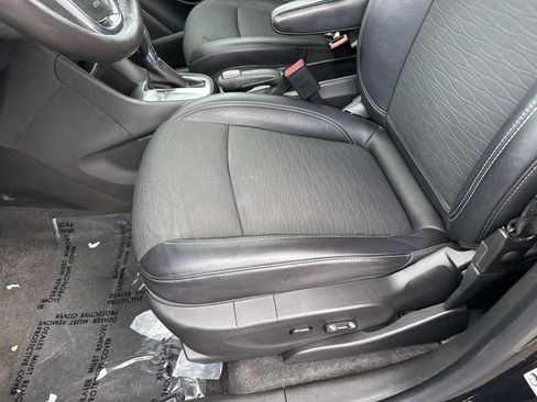 Used 2015 Buick Encore FWD image 15