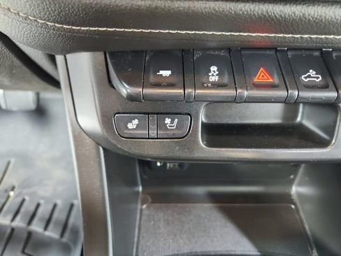 Used 2022 GMC Canyon Denali AWD/4WD image 32