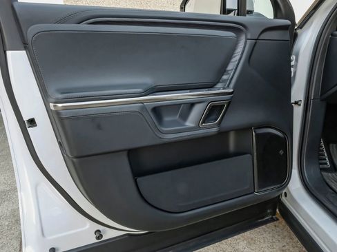 Used 2024 Rivian R1S Adventure AWD/4WD image 55