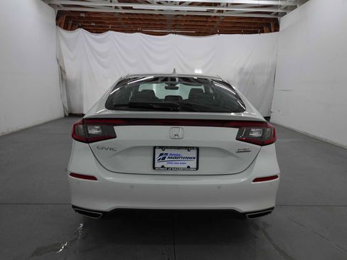 Used 2023 Honda Civic Sport Touring image 6