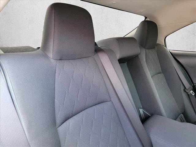Used 2020 Toyota Corolla LE w/ Carpet Mat Package (TMS) FWD image 22