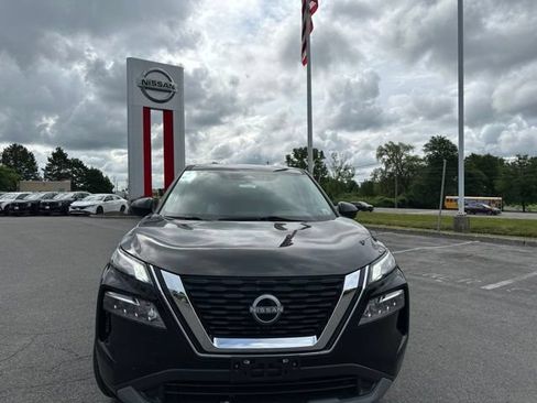 Certified 2023 Nissan Rogue SV AWD/4WD image 10