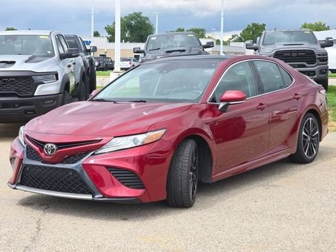 Used 2018 Toyota Camry XSE FWD image 24